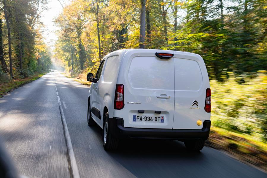  Citroen Berlingo Van 2018 года  (WW) (фото 38 из 40)